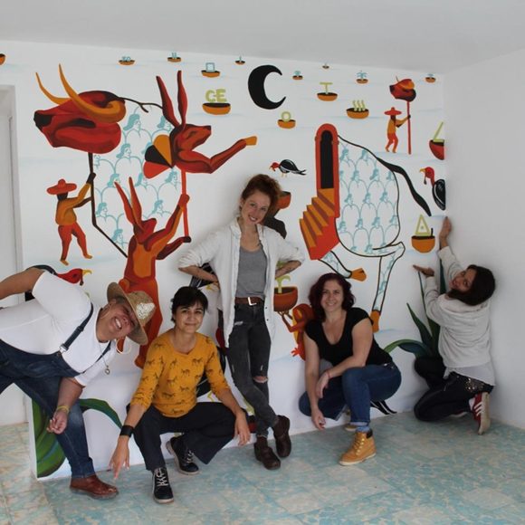 Meet your Posher, Kayleigh - Picture 1 of 1